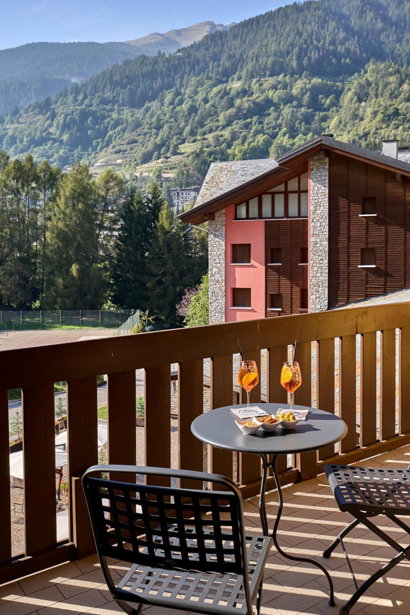 Blu Hotel Acquaseria Ponte Di Legno Rum bild
