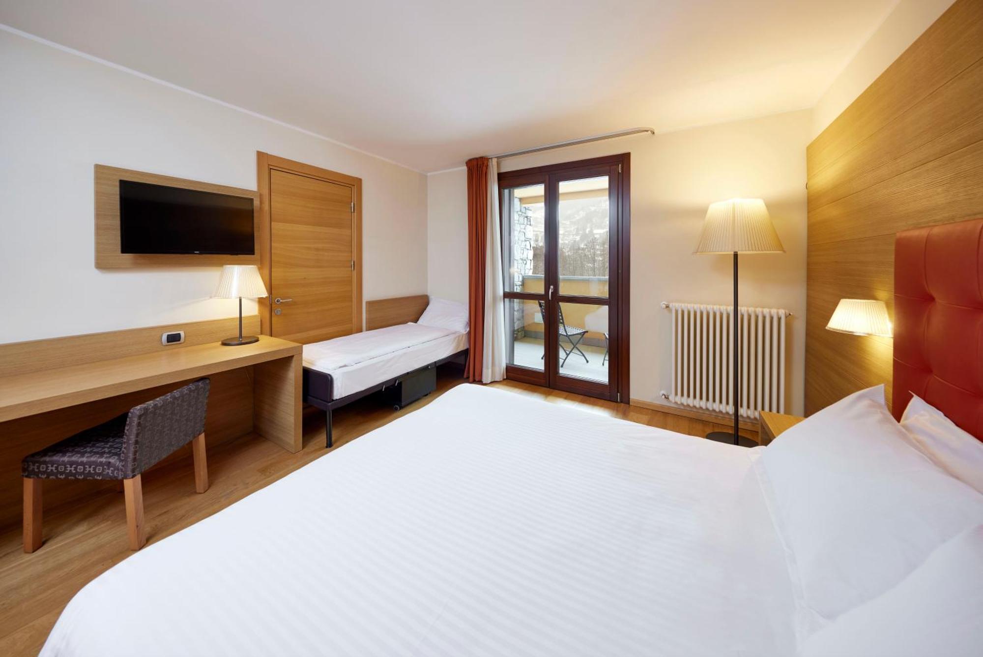 Blu Hotel Acquaseria Ponte Di Legno Rum bild